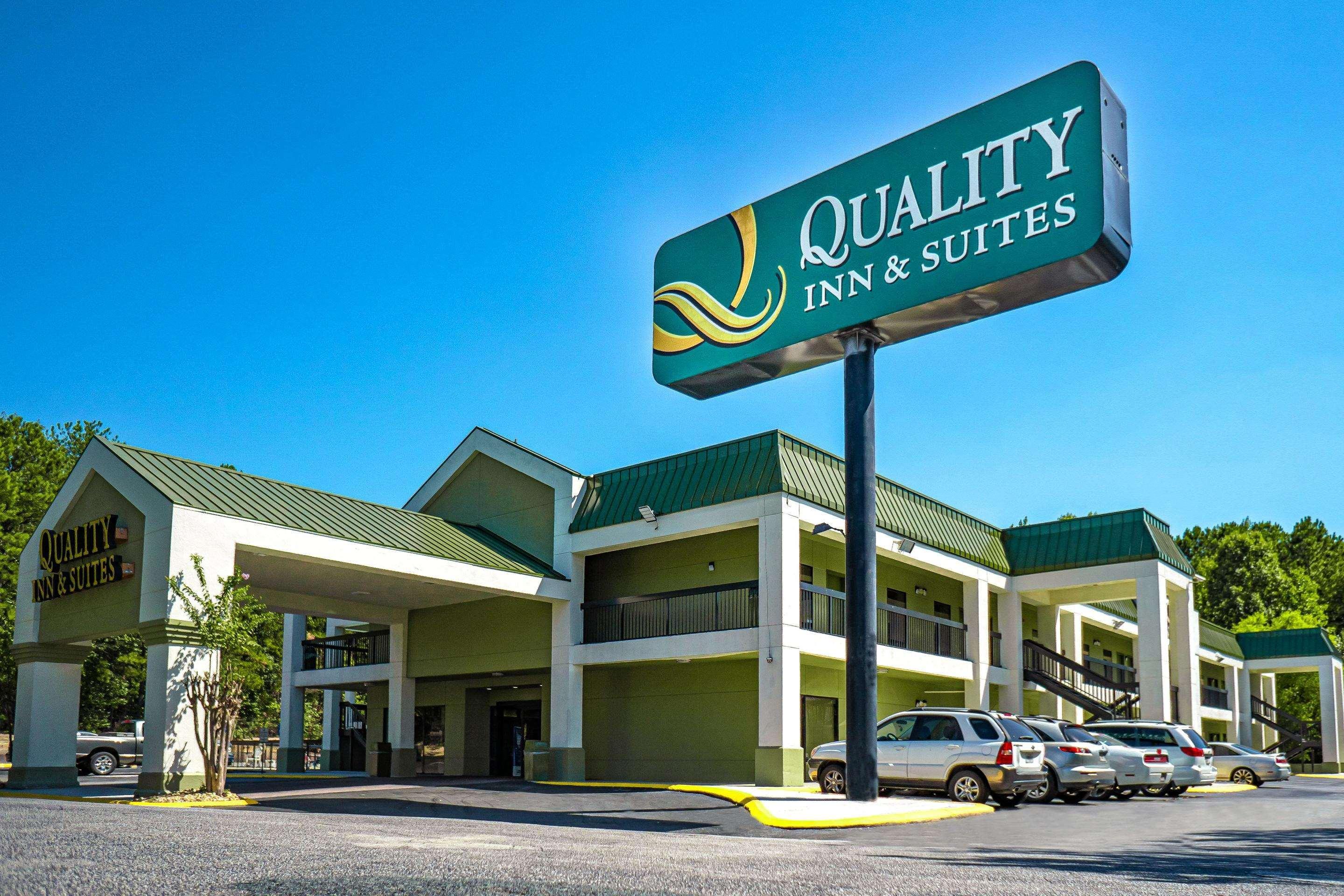 Quality Inn & Suites Near Six Flags - Austell Kültér fotó