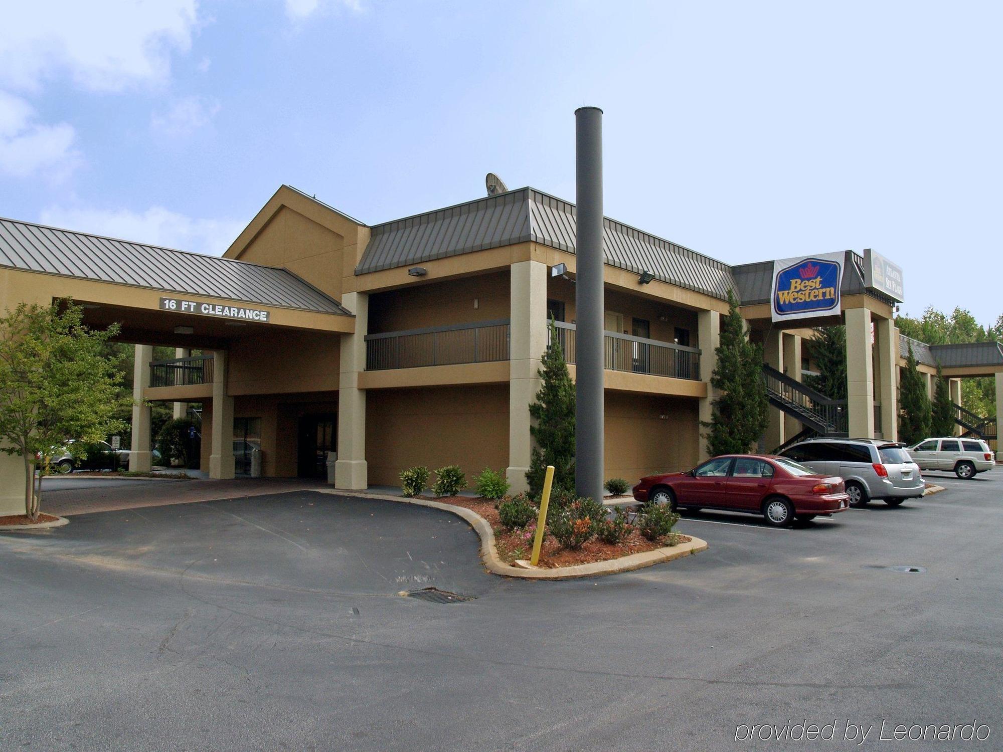 Quality Inn & Suites Near Six Flags - Austell Kültér fotó